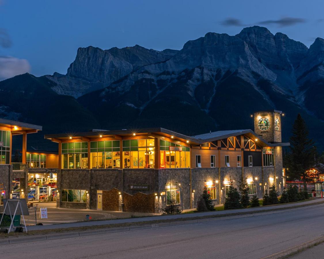 Canmore Downtown Hostel Eksteriør billede